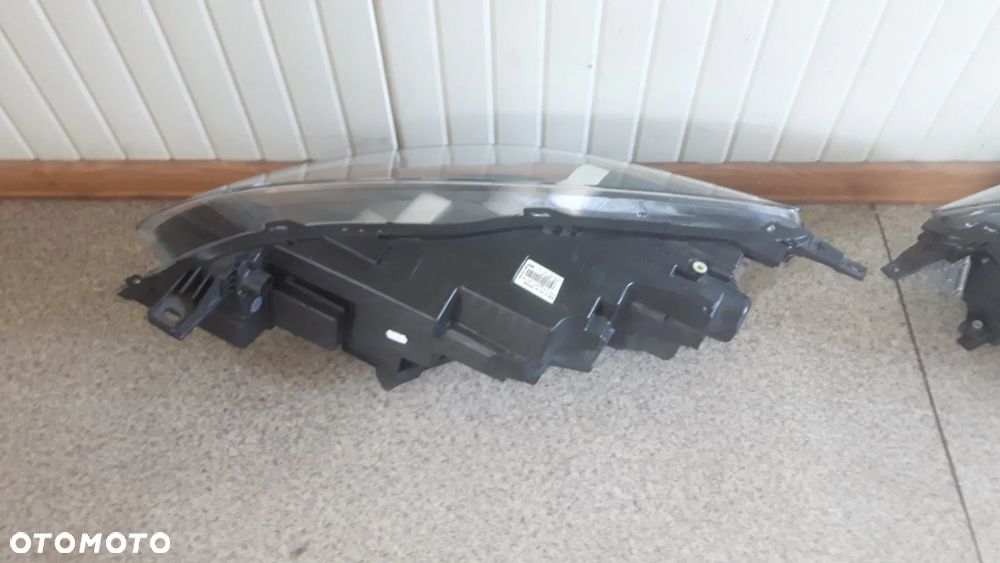 KUGA MK3 LAMPA PRAWA LEWA FULL LED SOCZEWKA LV4B-13E017-AP LV4B-13E016-AP - 5