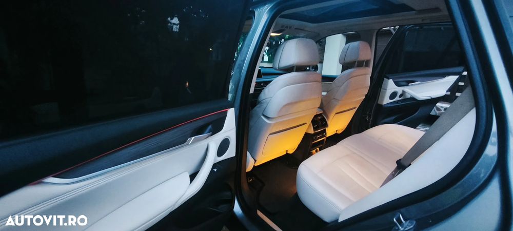 BMW X5 xDrive35i - 9