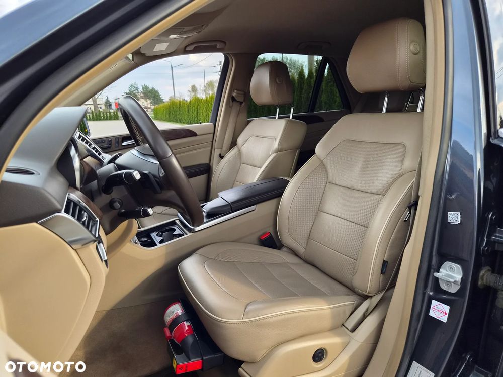 Mercedes-Benz ML 350 BlueEff 4-Matic - 8