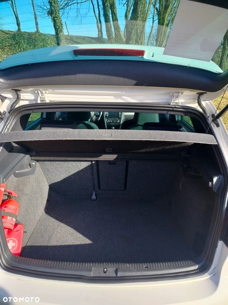 Volkswagen Golf - 14