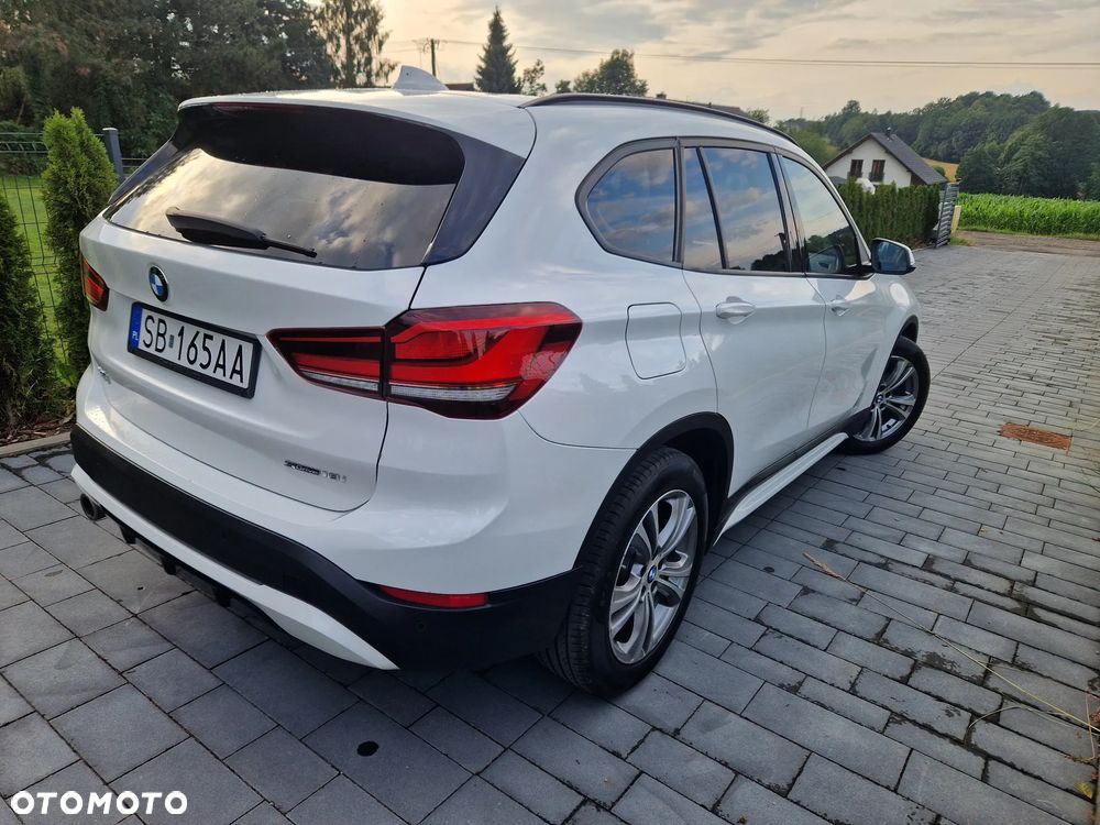 BMW X1 sDrive18i - 4