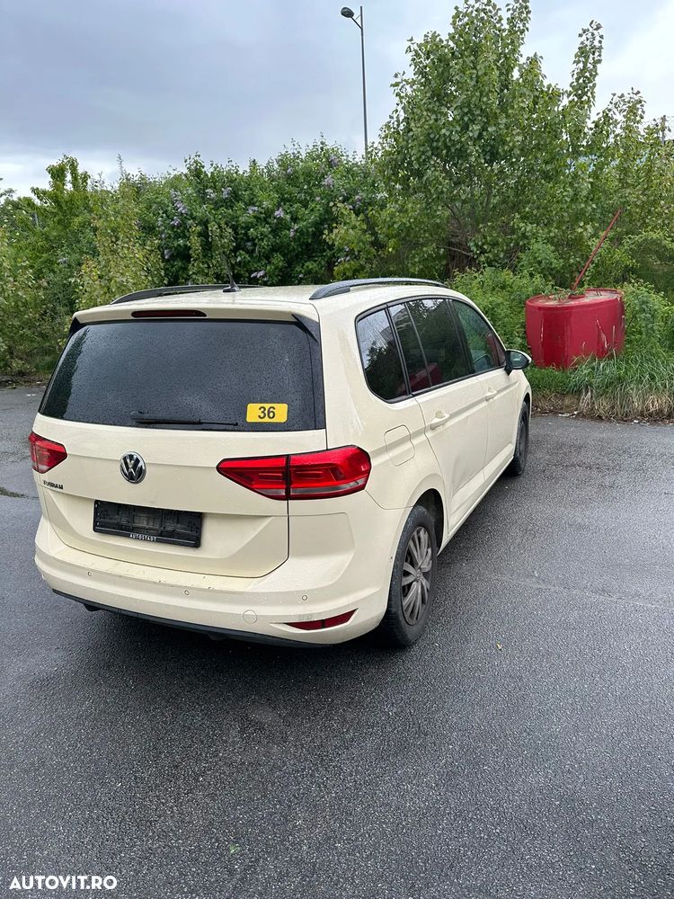 Dezmembrez Touran , an 2018 , 2,0D , CUTIE AUTOMATA , tip motor DFGC - 3