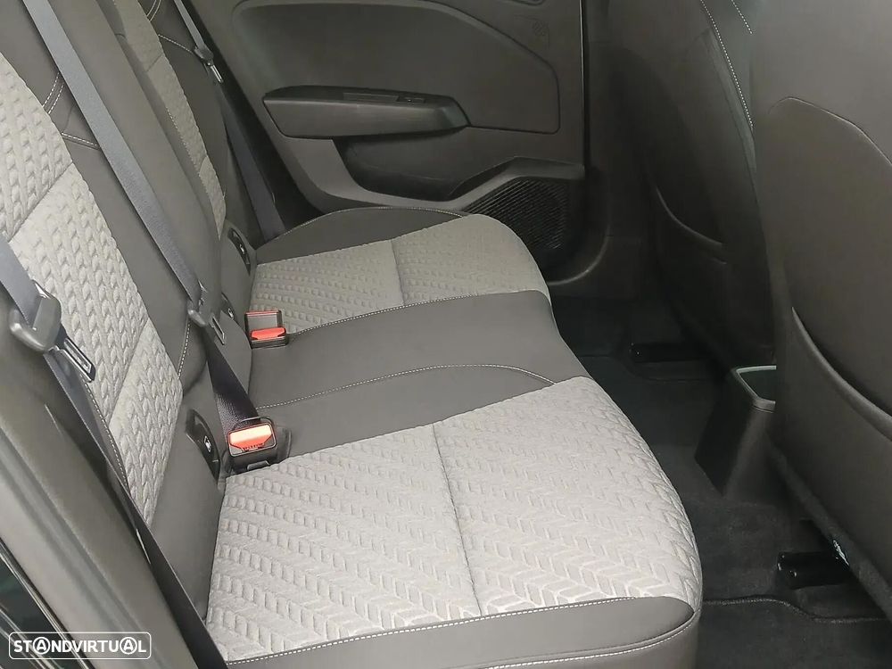 Renault Clio - 15
