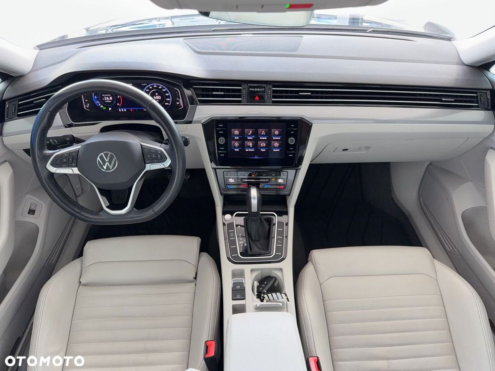 Volkswagen Passat Variant - 22