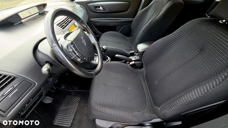 Citroën C4 VTi 120 Style - 24