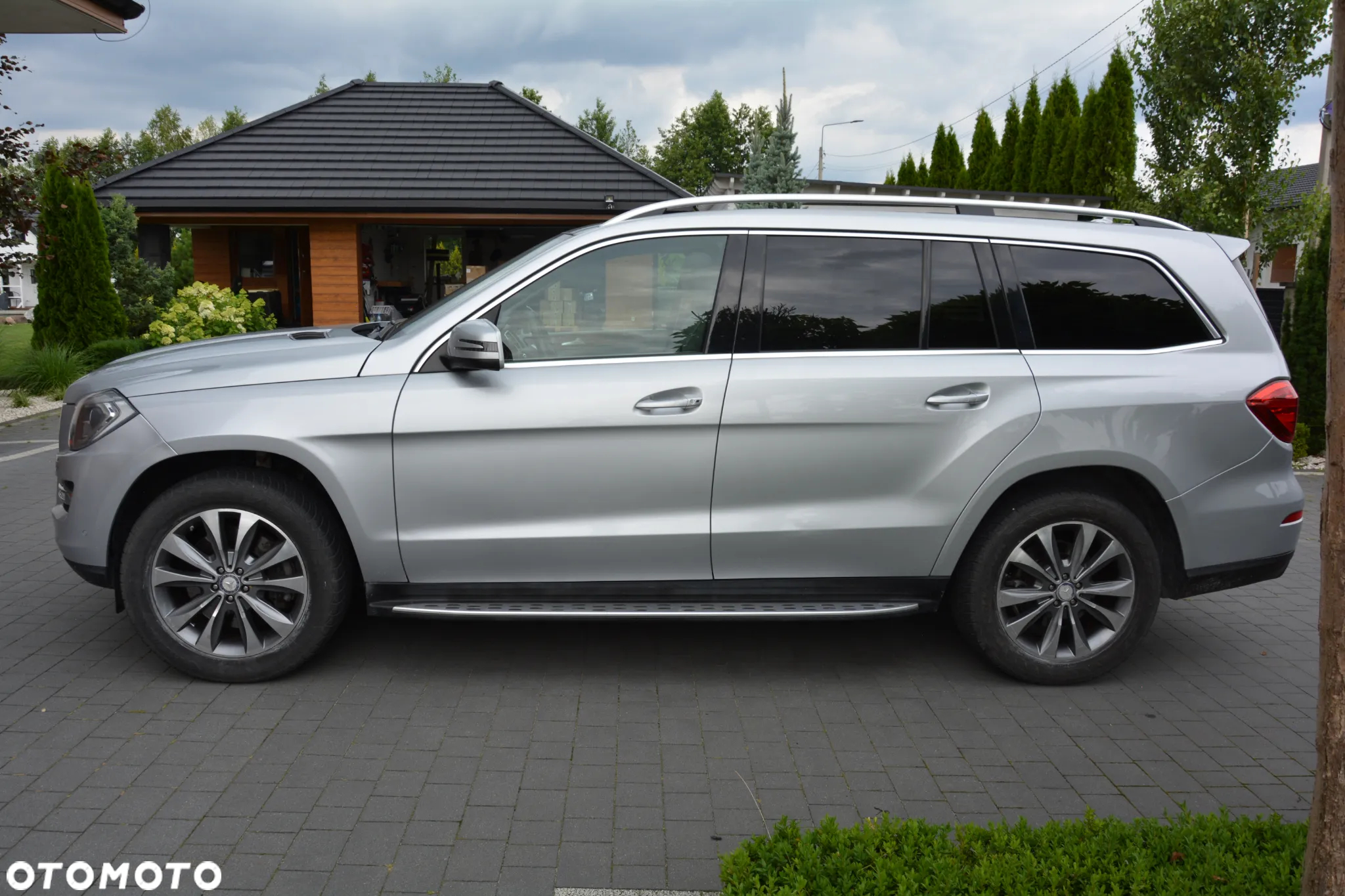 Mercedes-Benz GL - 9