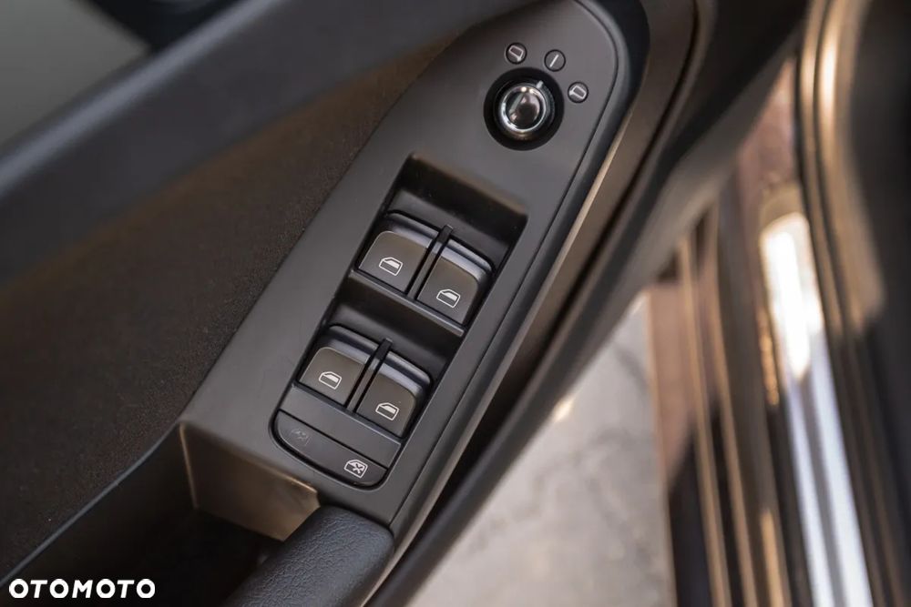 Audi A4 Avant 2.0 TDI DPF multitronic Ambition - 21