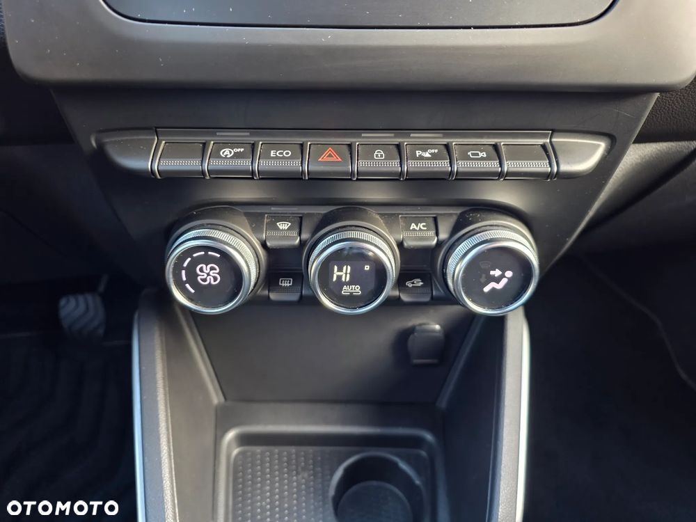 Dacia Duster 1.6 SCe Urban Explorer S&S - 31