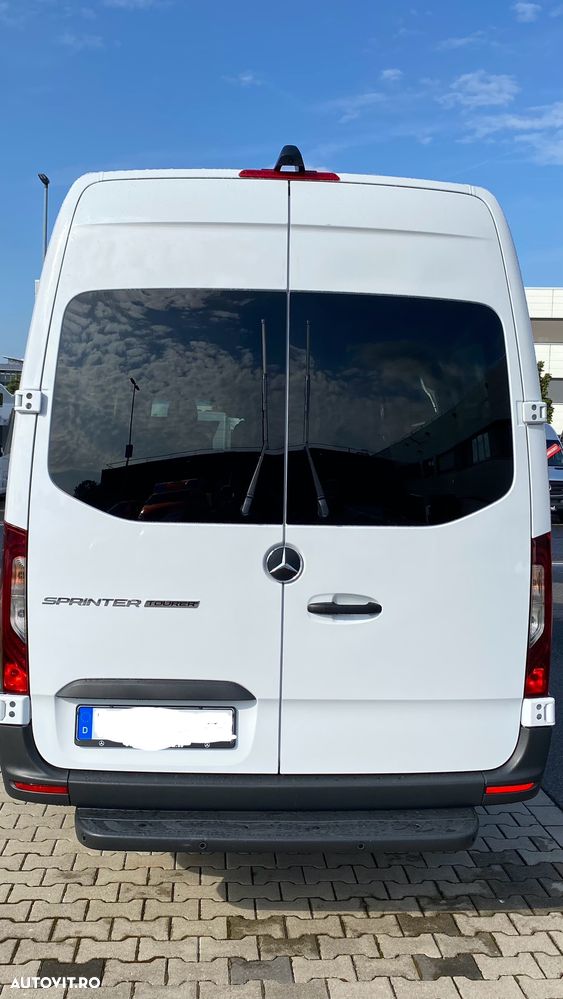 Mercedes-Benz Sprinter - 11