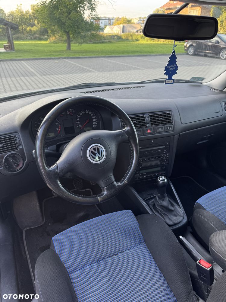 Volkswagen Golf 1.6 Trendline - 9