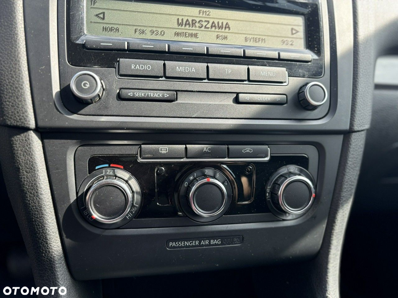 Volkswagen Golf - 18