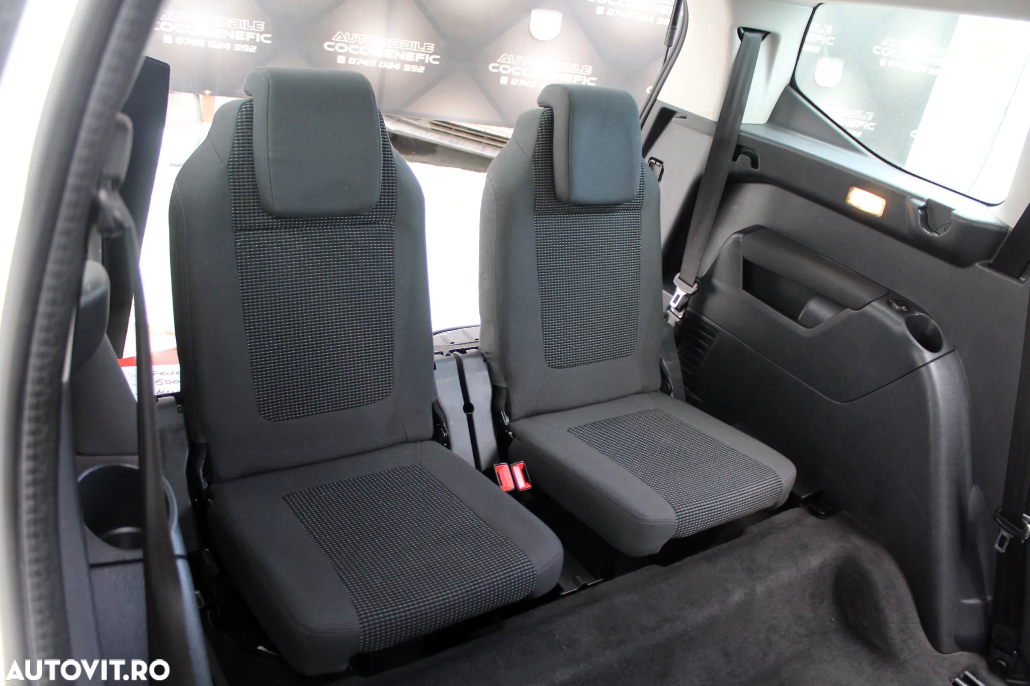 Peugeot 5008 HDI FAP 115 Allure - 11