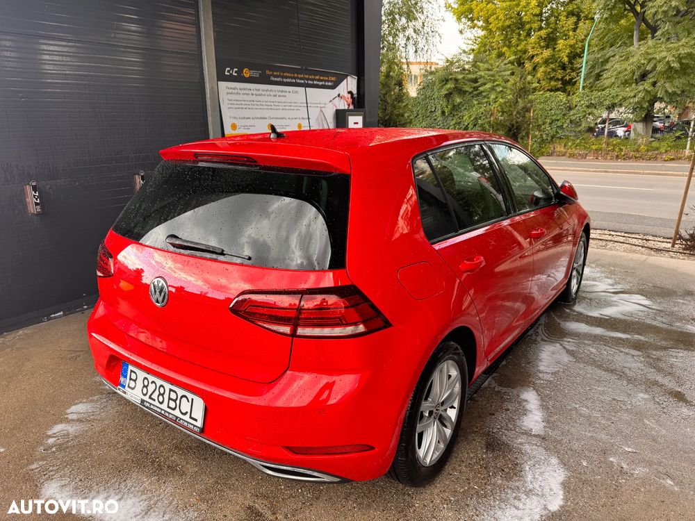 Volkswagen Golf - 3