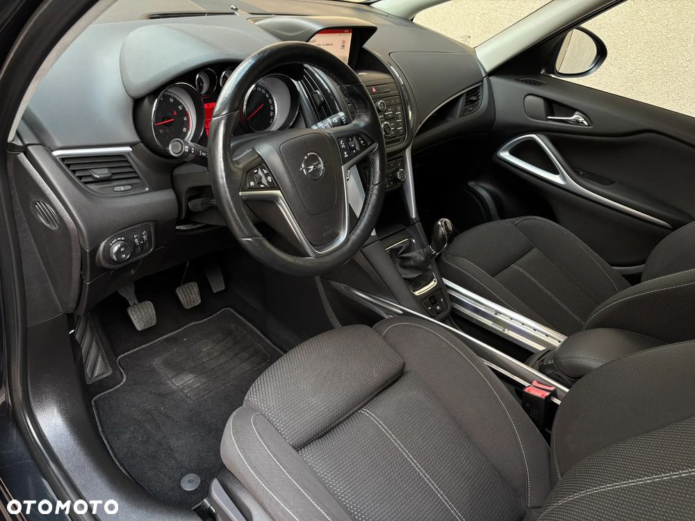 Opel Zafira Tourer 1.4 Turbo drive - 22