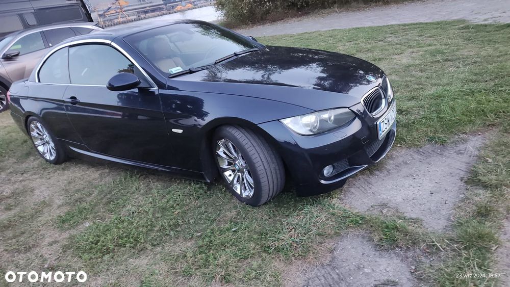 BMW Seria 3 325xi - 4