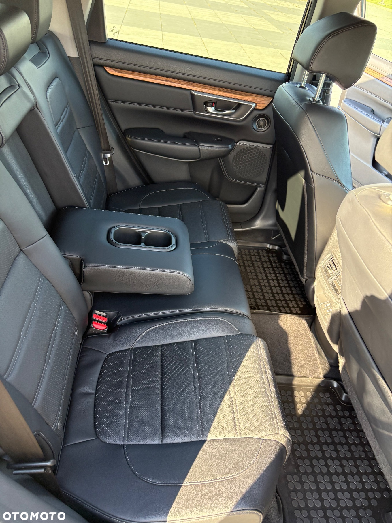 Honda CR-V 1.5T 4WD CVT Executive - 14