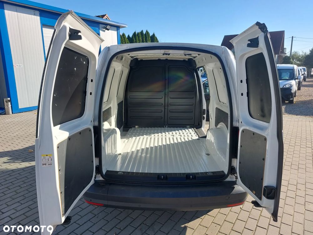 Volkswagen Caddy 2.0 TDI Comfortline - 15