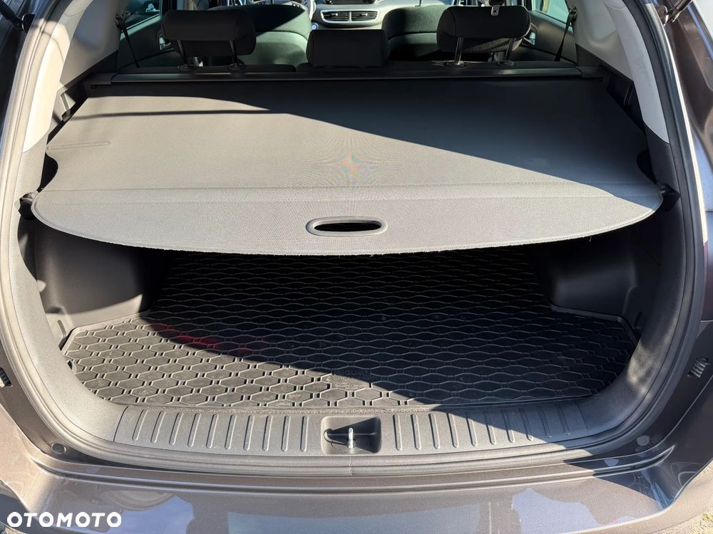 Hyundai Tucson - 16