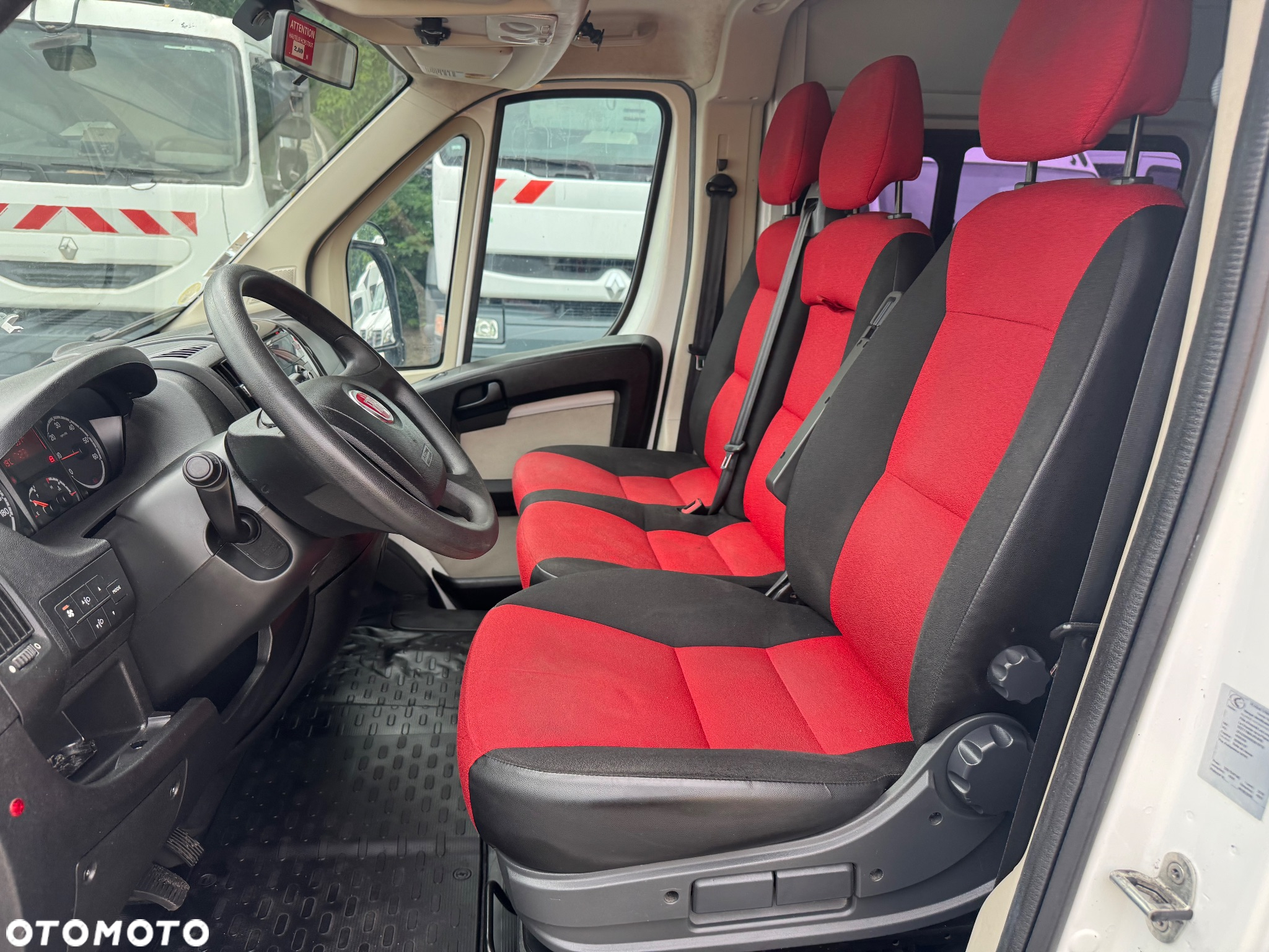 Fiat Ducato 2013 r. Klima Webasto 10 Osobowy Autobus - 17