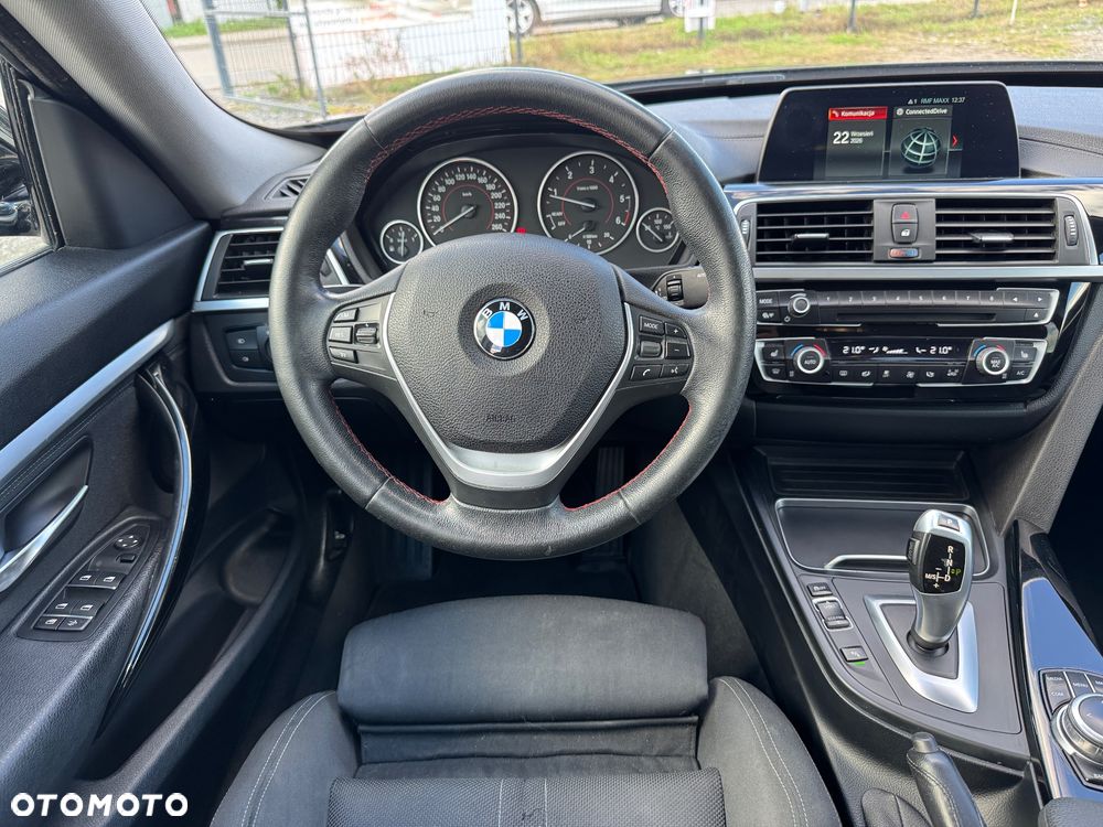 BMW 3GT 318d Sport Line - 24