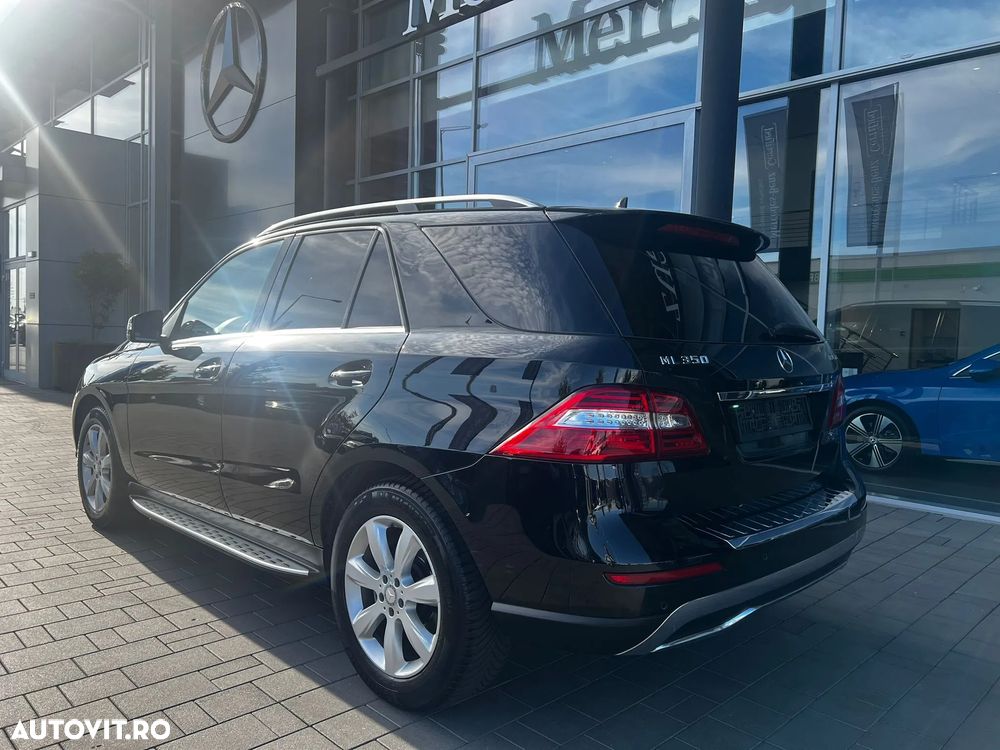 Mercedes-Benz ML 350 BlueTec 4MATIC Aut - 3