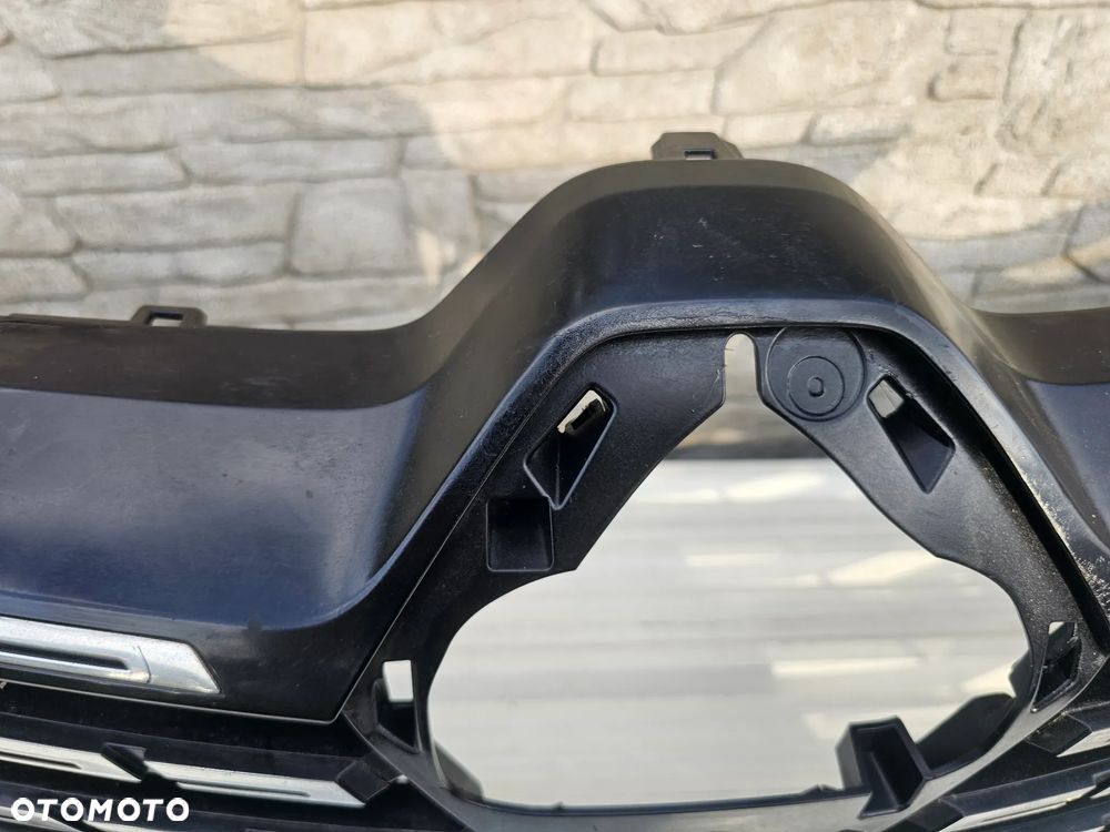 RENAULT MEGANE IV 4 lift ZDERZAK PRZÓD na radar - 9