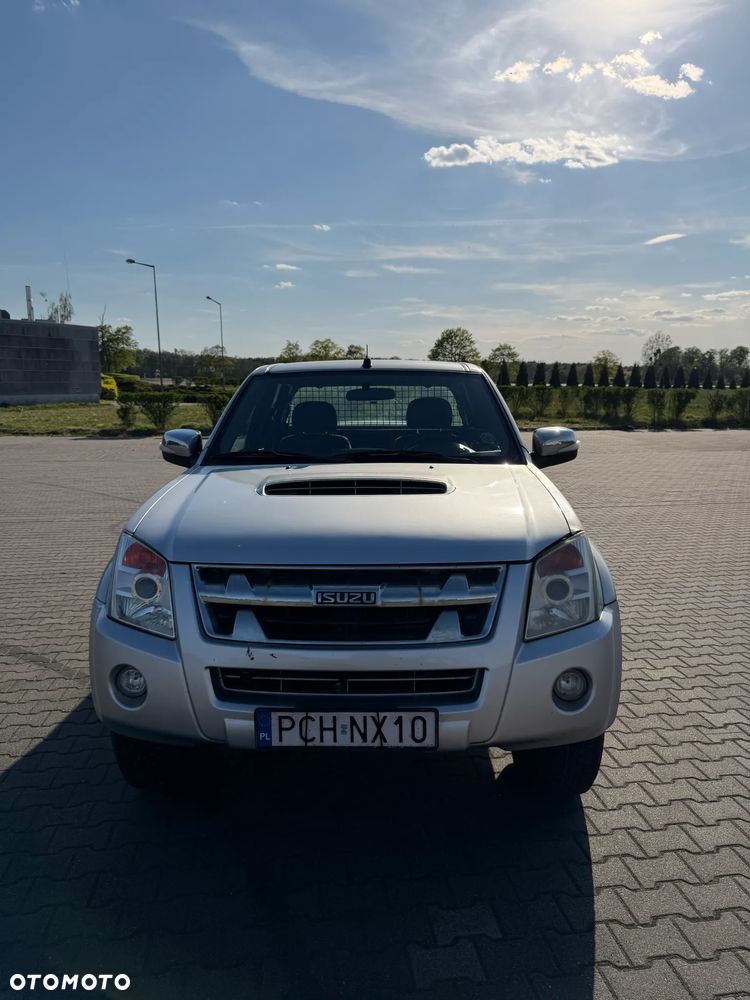 Isuzu D-Max 3.0d SC Custom - 3