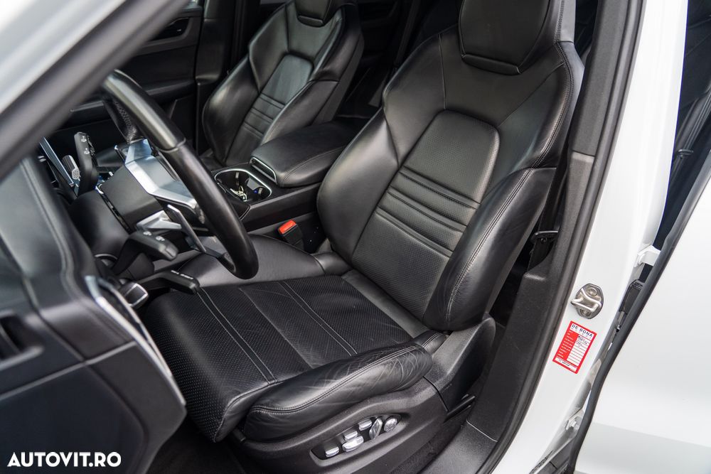 Porsche Cayenne Standard - 9