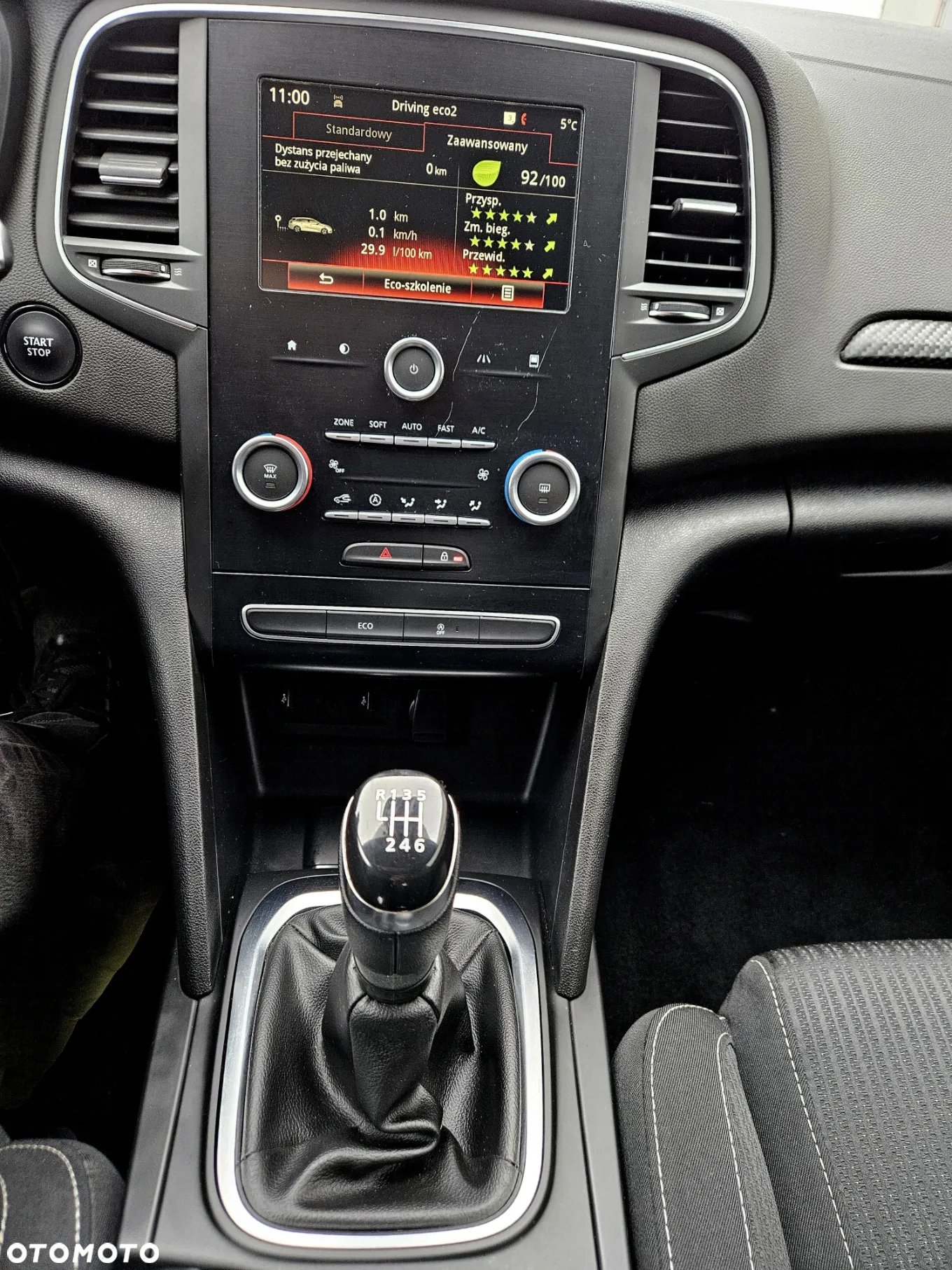 Renault Megane 1.5 dCi Energy Bose EU6 - 10