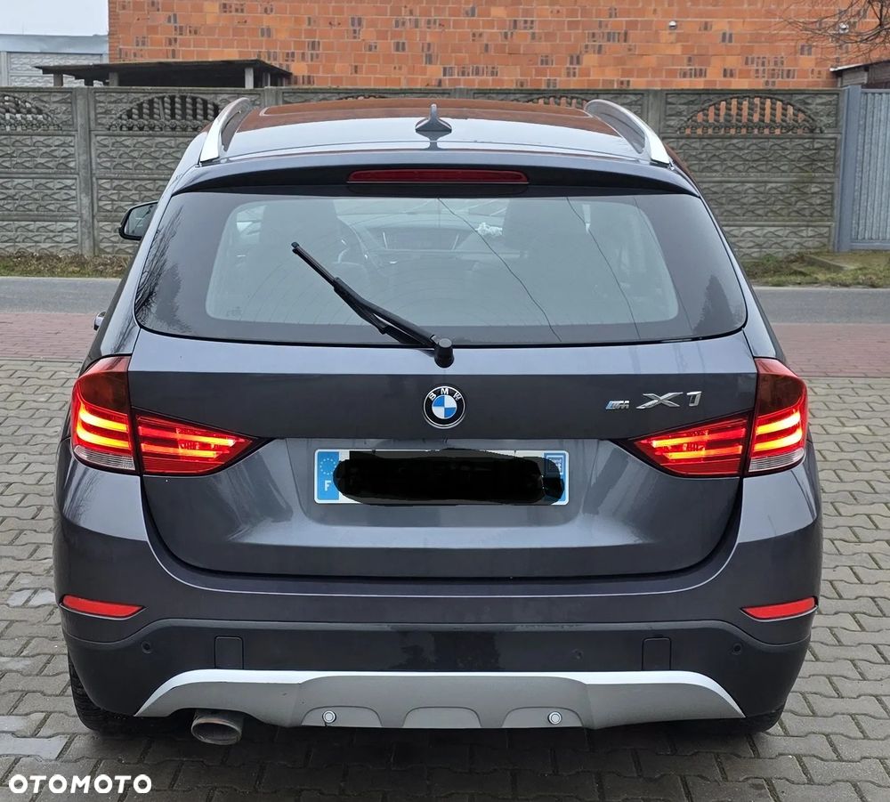 BMW X1 xDrive18d xLine - 6