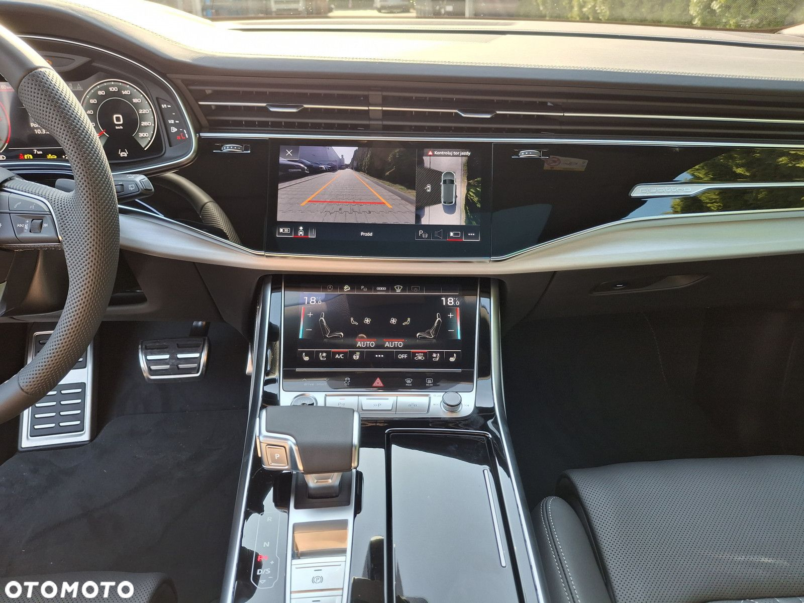 Audi Q8 - 11