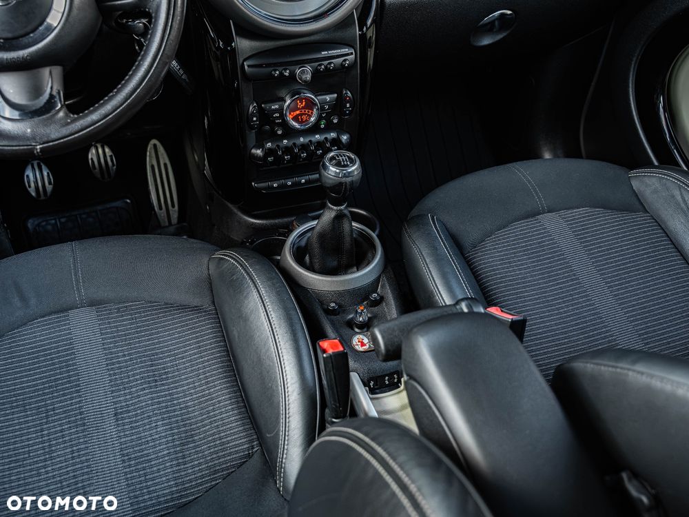 MINI Countryman Cooper SD All4 Park Lane Chili - 17