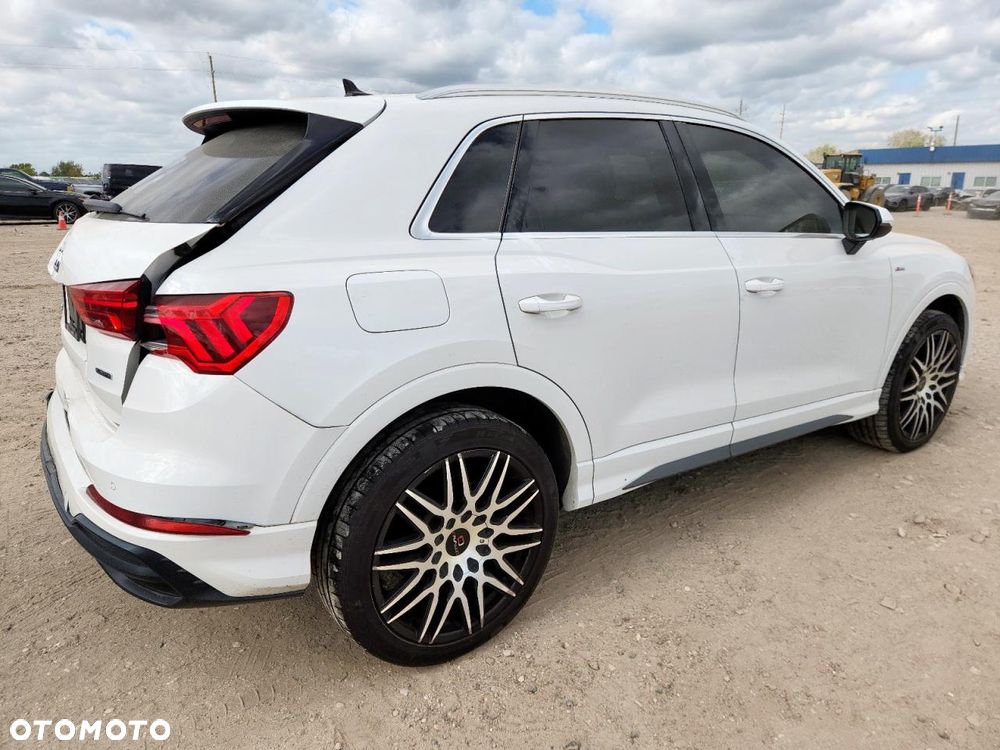 Audi Q3 45 TFSI Quattro S tronic S line - 4
