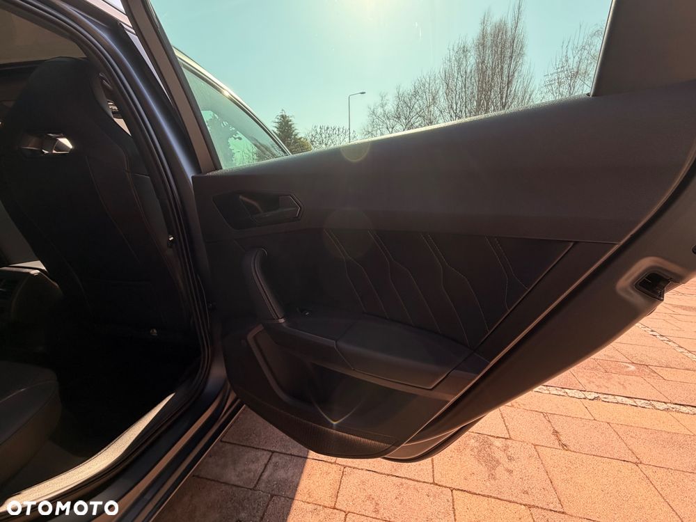Cupra Leon Sportstourer 2.0 TSI 4Drive VZ DSG - 34