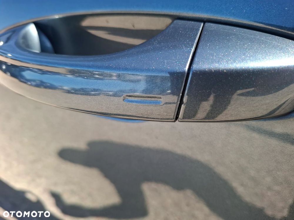 Skoda Octavia 2.0 TDI DSG RS - 19