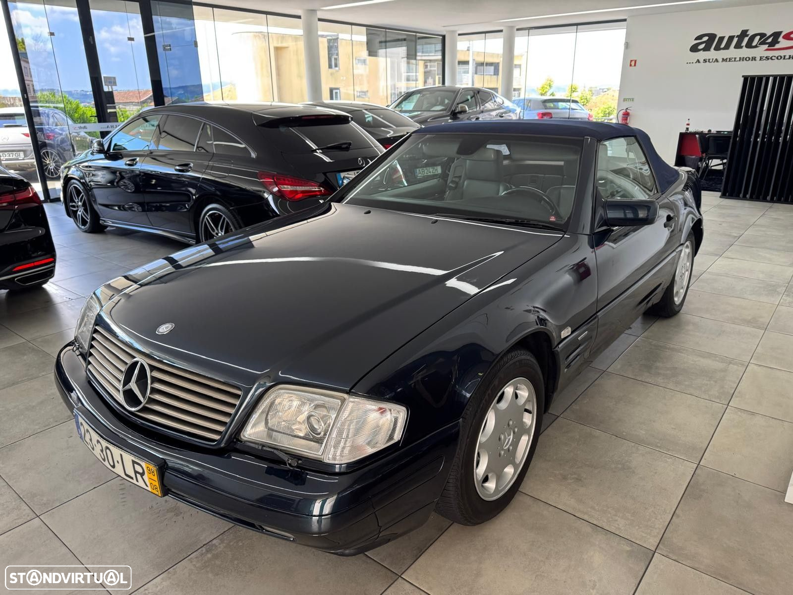 Mercedes-Benz SL 280 - 30