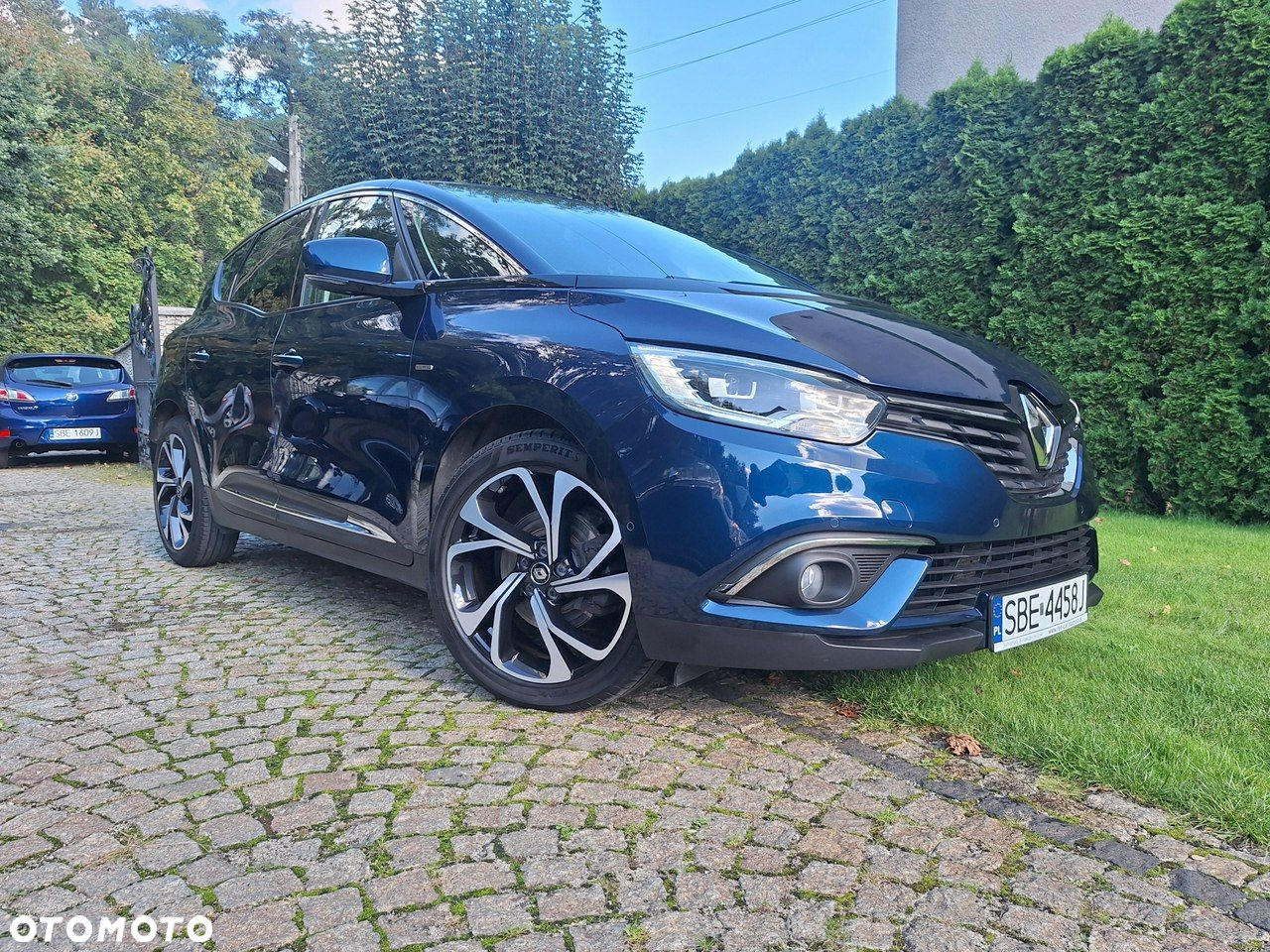 Renault Scenic ENERGY TCe 130 BOSE EDITION - 39