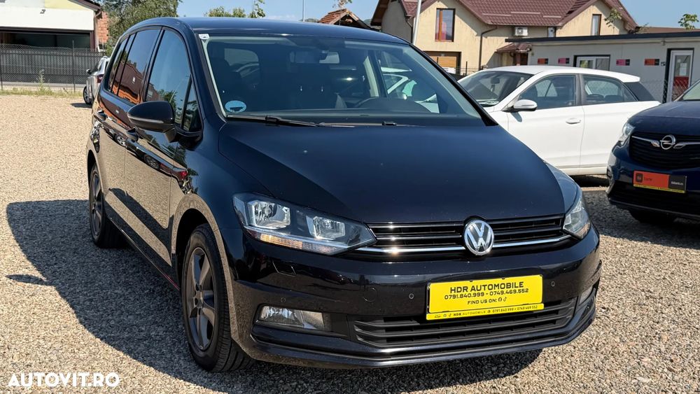 Volkswagen Touran - 2