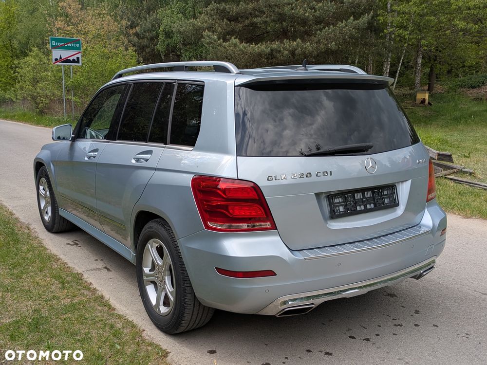 Mercedes-Benz GLK 220 CDI DPF BlueEFFICIENCY 7G-TRONIC SPORT EDITION - 11
