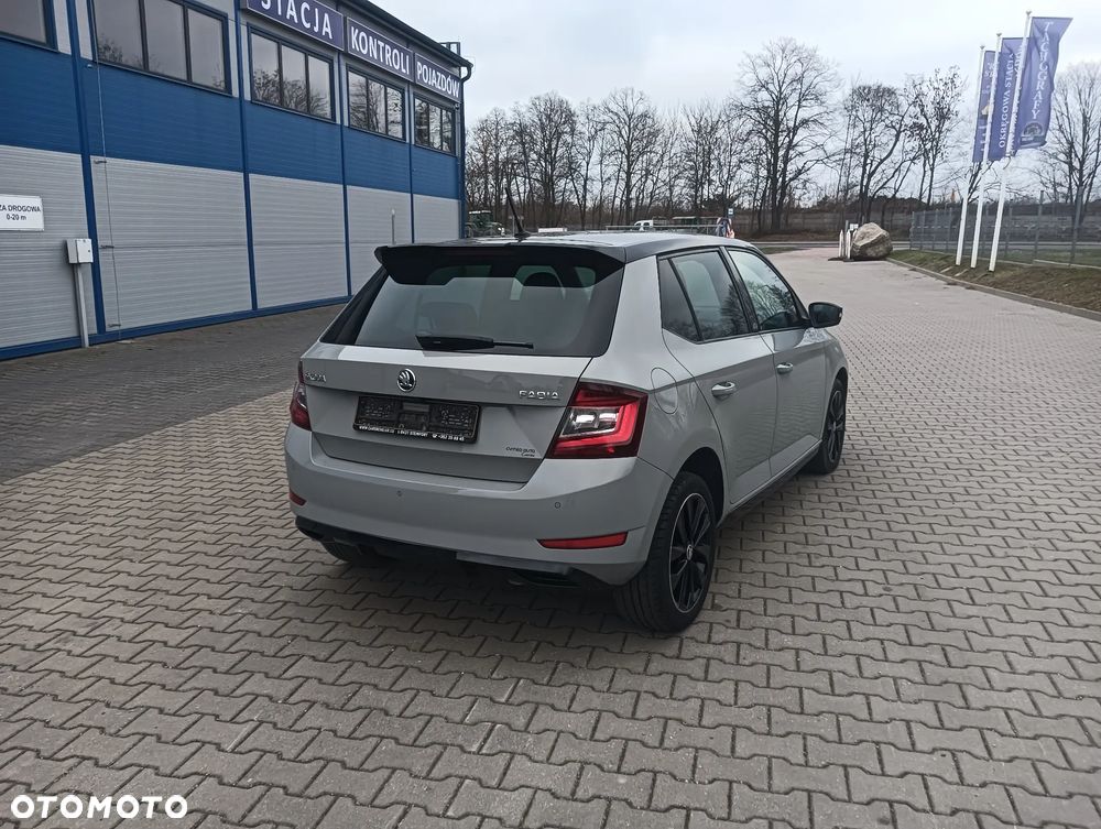 Skoda Fabia 1.0 TSI Monte Carlo - 13
