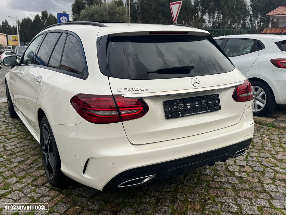 Mercedes-Benz C 300 de T 9G-TRONIC AMG Line - 4