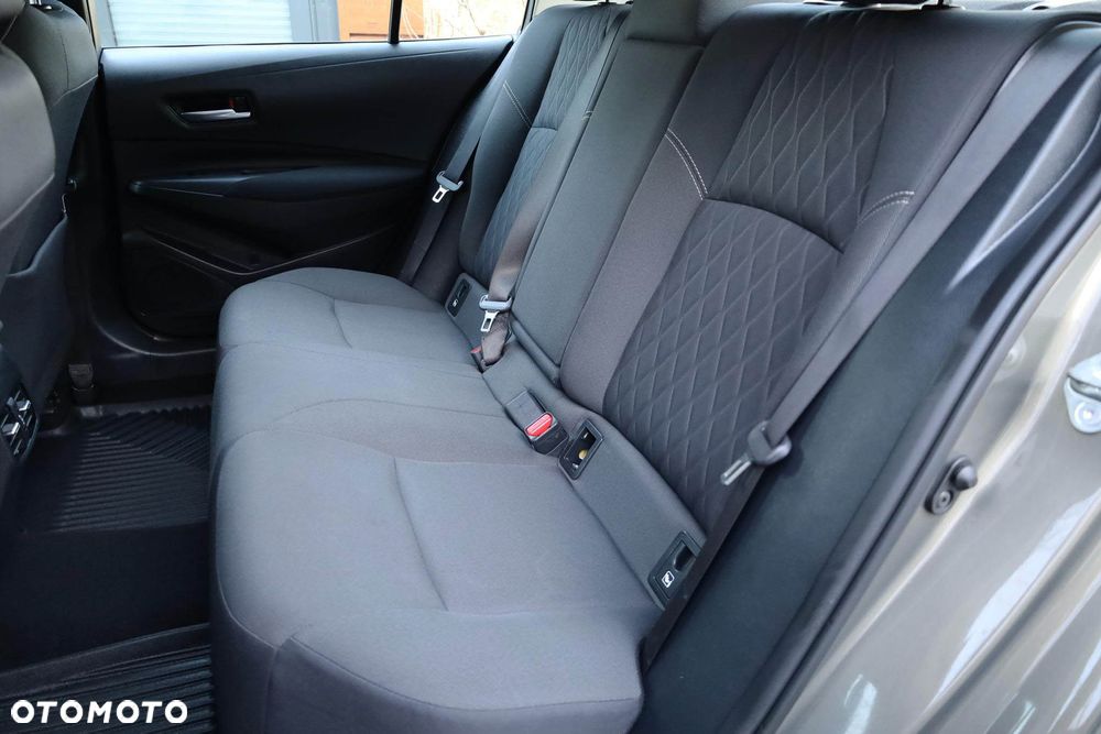 Toyota Corolla 1.5 Comfort - 29