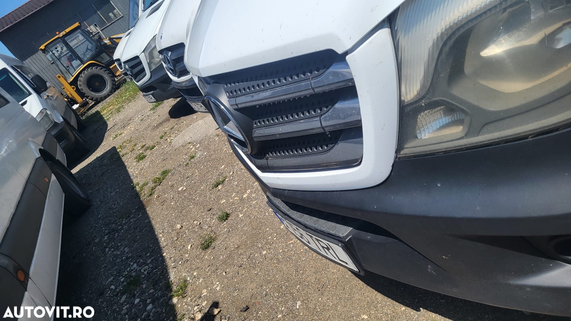 Mercedes-Benz Sprinter - 24