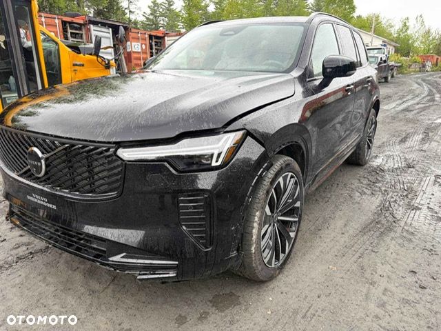 Volvo XC 90 - 1