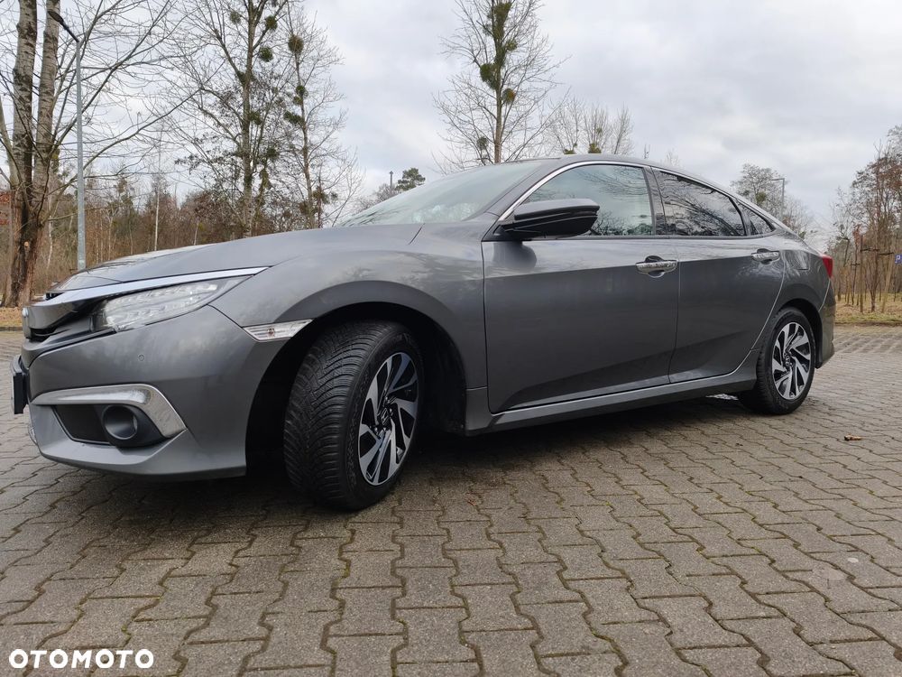 Honda Civic 1.5 T Executive CVT - 15