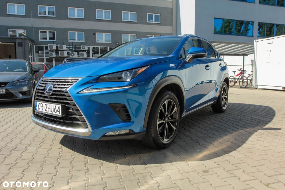 Lexus NX 300h Comfort AWD - 26