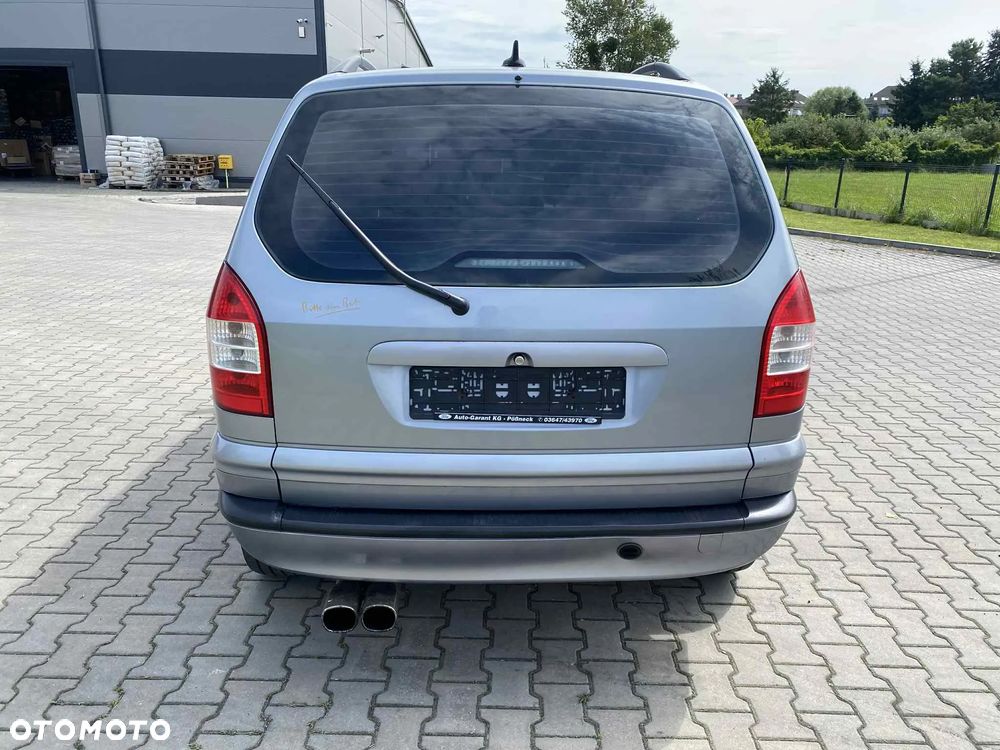 Opel Zafira 1.8 16V Elegance - 6