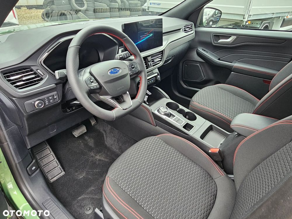 Ford Kuga 2.5 FHEV FWD ST-Line - 8