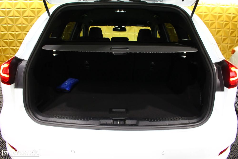Ford Focus SW 1.5 TDCi EcoBlue ST-Line X - 22