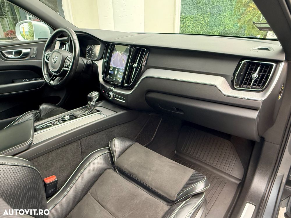 Volvo XC 60 B5 D AWD Geartronic RDesign - 11